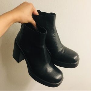 VAGABOND TYRA BLACK LEATHER CHELSEA BOOT SIZE 8